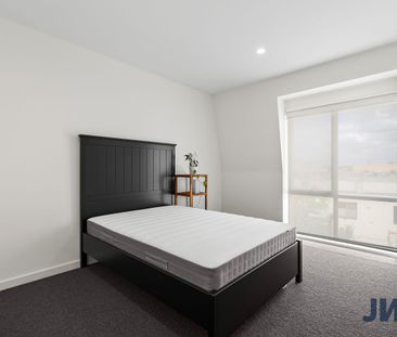 Enjoy The Best Of Footscray Today's Way - Photo 3