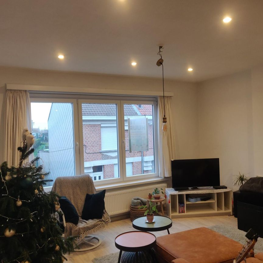 - Sint-Niklaas – Duplex appartement - Photo 1