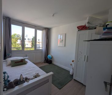 Location Maison 5 pièces 104m² MOUVAUX 59420 - Photo 4