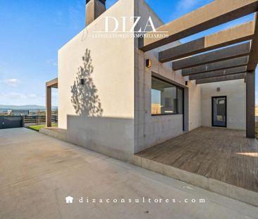 2 bedroom luxury Villa for rent in Majadahonda, Autonomous Region o... - Photo 5