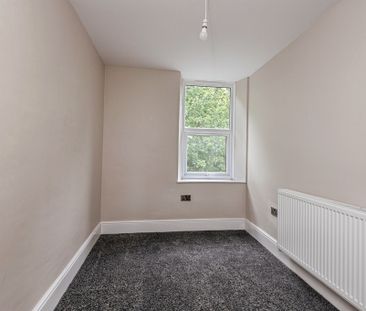 Mark Street, Huddersfield - Photo 6