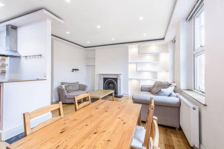 2 bedroom flat to rent - Photo 3