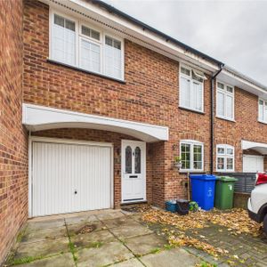 Malvern Road, Farnborough Malvern Road, Farnborough - Photo 3