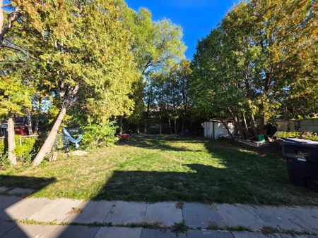 For Lease - 33 Kilbride Road, Toronto, Ontario - Photo 4