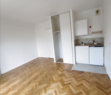 1 pièce - 22,7 m² - 2ème étage - Colocation non autorisée - Photo 6