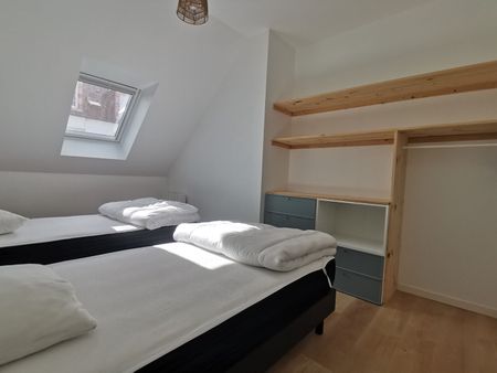 Location Appartement 4 pièces 90m² - Photo 3