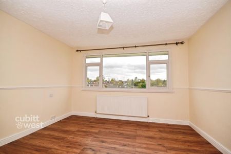 2 bedroom terraced house to rent - Photo 2