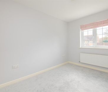 4 bed House - Detached To Let - Photo 5