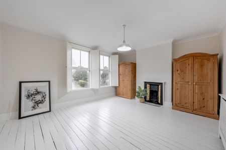 3 bedroom House To Let - Photo 3