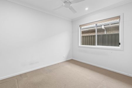 Stately Elegance Meets Modern Comfort in Spring Farm - Photo 3