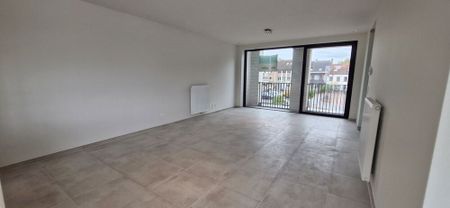 Royaal penthouse in hartje Lichtervelde te huur - Photo 2