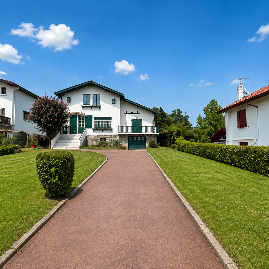 Location Maison 4 pièces 172m² URRUGNE 64122 - Photo 1