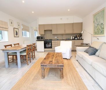 2 bedroom bungalow to rent - Photo 1