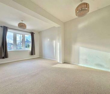 Upper Weybourne Lane, Farnham, Surrey, GU9 - Photo 1