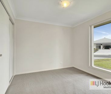 "Well-presented Property" - Photo 4