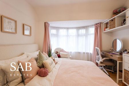 3 bedroom end of terrace house to rent - Photo 4