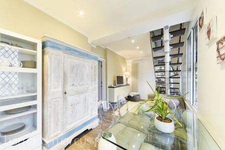 Strand, London - Photo 2