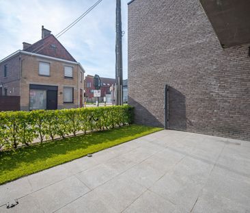 KRUISHOUTEM - Lichtrijk & ruim gelijkvloersapp. + terras op de Marolle - Foto 1