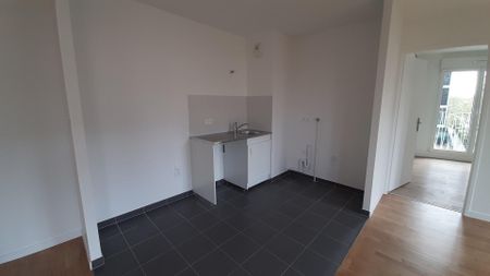 location Appartement T3 DE 60.7m² À ASNIERES - Photo 3