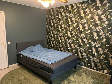 Västra Bangatan, Märsta - Photo 2