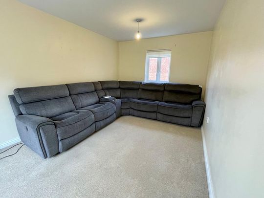 4 bedroom house to rent - Photo 1