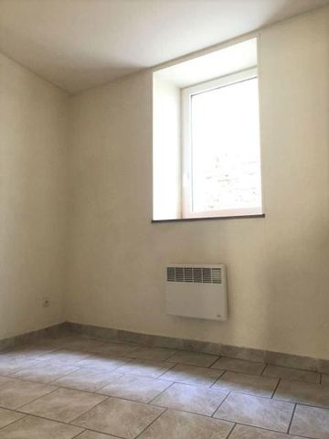 Location Appartement 2 pièces 38m² L ILE BOUCHARD 37220 - Photo 4