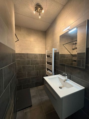 Location Appartement 2 pièces 16m² - Photo 4