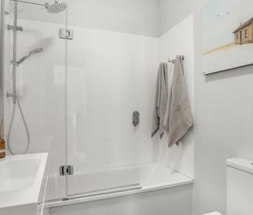 4 Collins Street - Photo 4