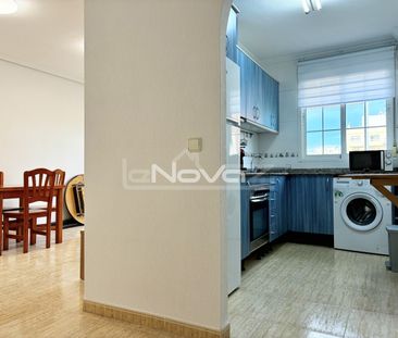 Torrevieja. Atico. Spacious three-bedroom apartm - Photo 3