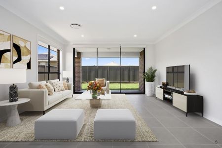 Modern Park-Front Single Level Family Home - Photo 3