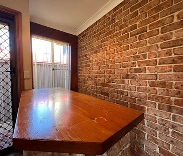 VILLA IN GREAT LOCATION - Photo 6