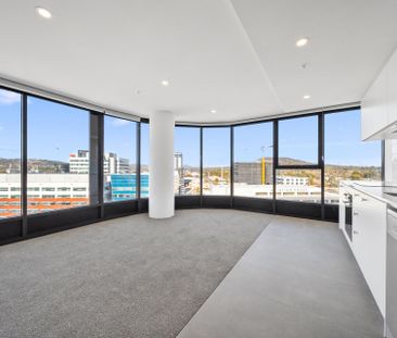 Elevated Urban Living at WOVA – Stylish One-Bedroom with Scenic Out... - Photo 4