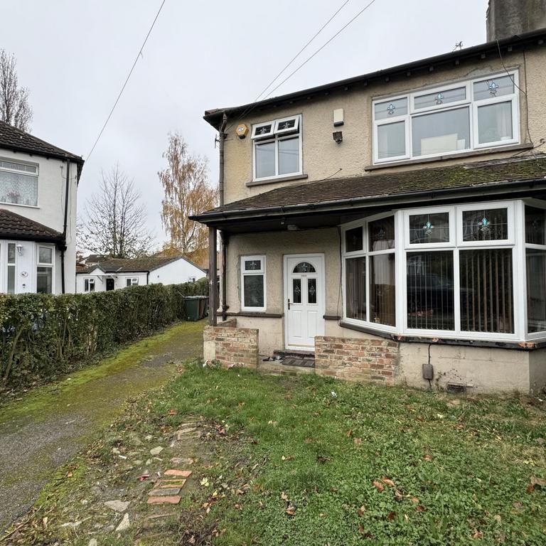 3 bedroom semi-detached house to rent - Photo 1