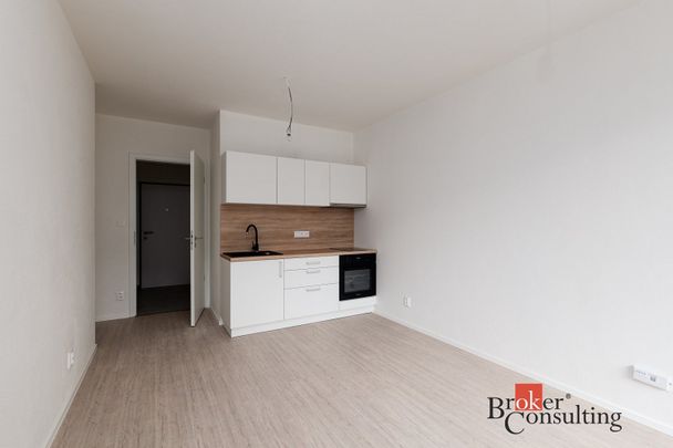 Pronájem bytu 1+kk 27 m² - Photo 1