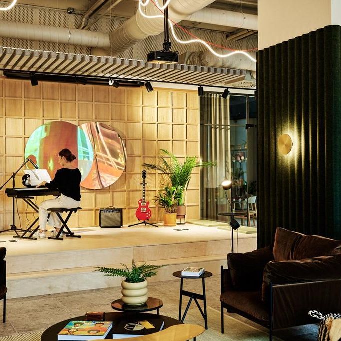 Studio to rent - Photo 1