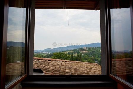 Kiadó újszerű állapotú ház - Budapest III. kerület - Photo 2