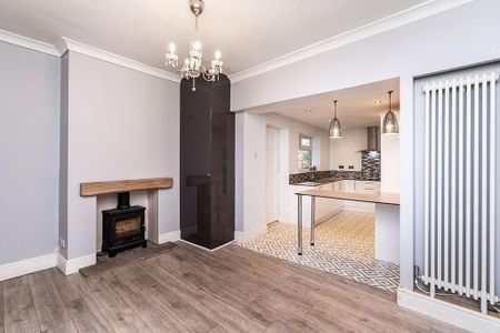 2 bedroom terraced house to rent - Photo 3