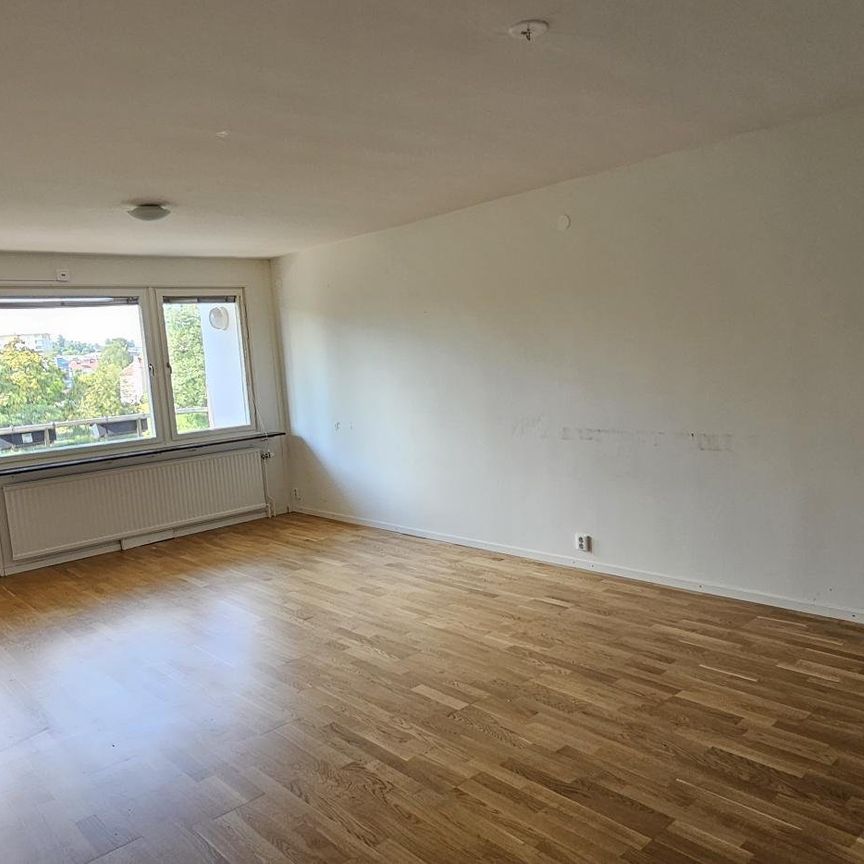 Enehagsvägen, Värnamo - Photo 1