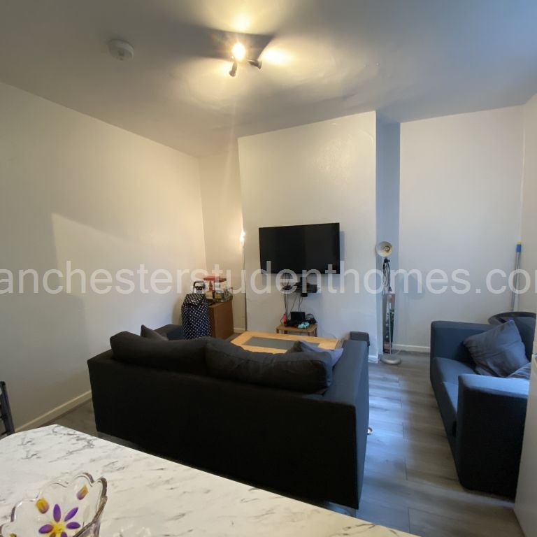 West Grove, Manchester, M13 0AY - Photo 1