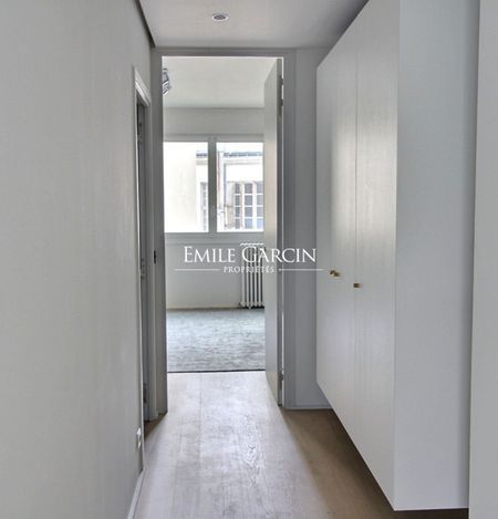 Appartement • Saint Thomas d'Aquin - Photo 2