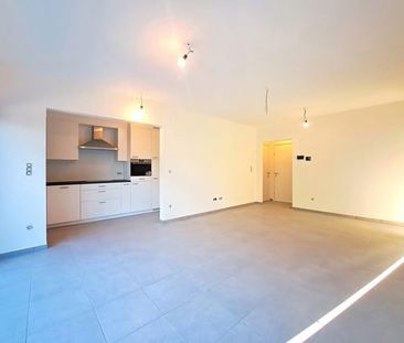 Appartement te huur - Photo 1