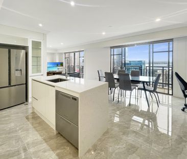 Newly renovated furnished 2 bedroom Apartment!! - Photo 2