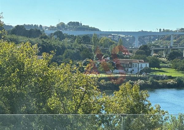 Apartamento T3 em Porto