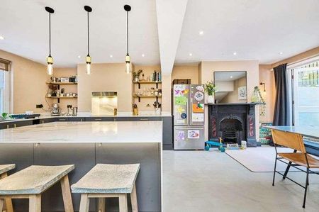 Vivian Road, Bow, E3 - Photo 2