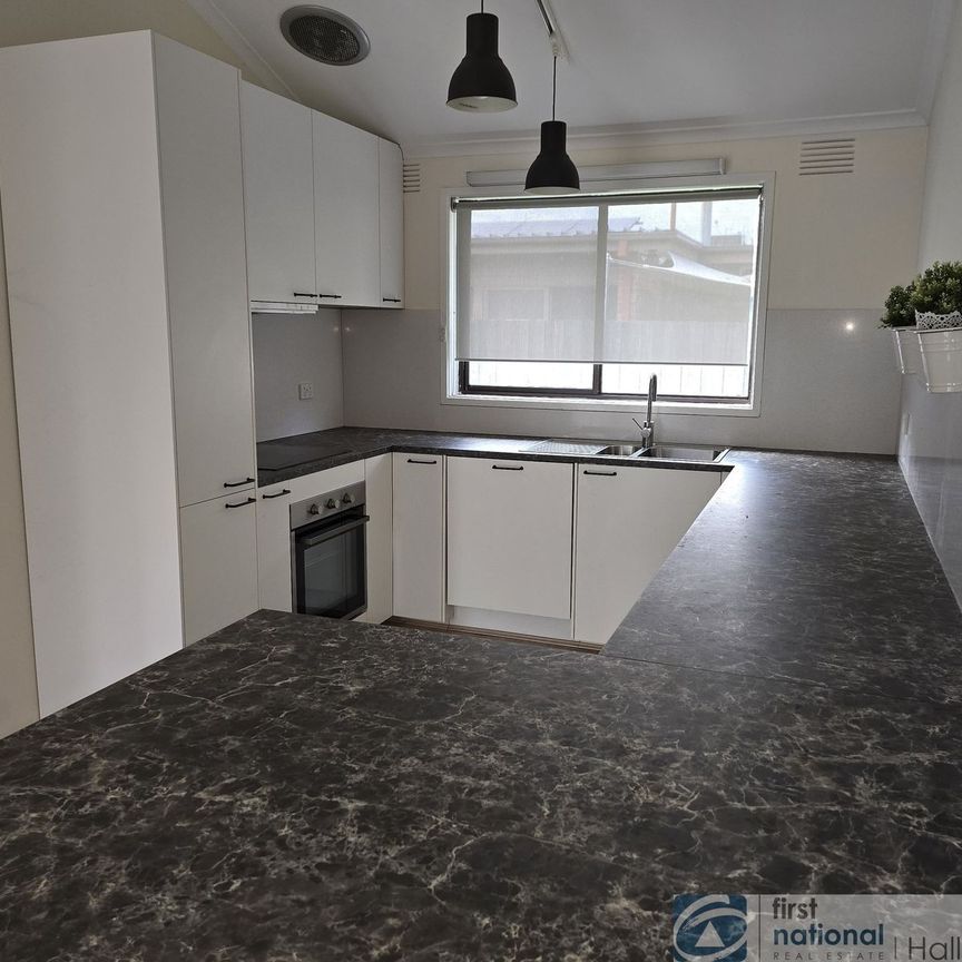 2 / 77 Langhorne Street, Dandenong - Photo 1