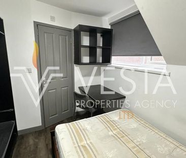 Room 6, St. Patricks Road, Coventry - Photo 1