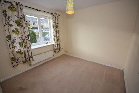4 bedroom detached house to rent - Photo 4