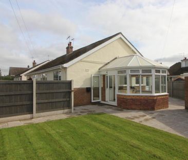 3 bedroom bungalow to rent - Photo 2