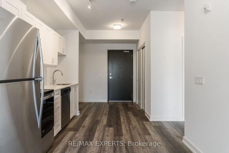 For Lease - 430 ESSA Road Unit# 424, Barrie, Ontario - Photo 3