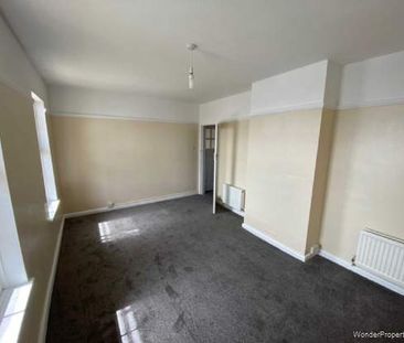 2 bedroom property to rent in Eastbourne - Photo 2